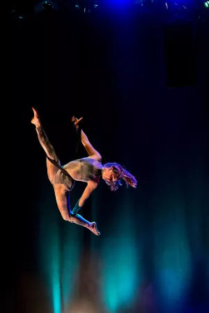Aerial Silk / Luftakrobatik