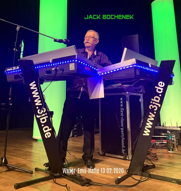 First Class Partyband = JACK in der WESER-EMS-HALLE in Oldenburg