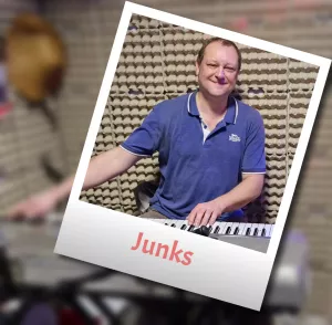 Junks - Keyboards