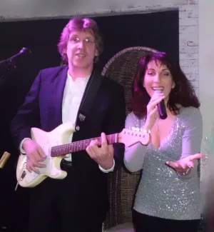 Band DUO mit Gitarrist