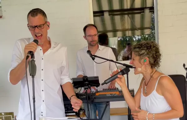 Gartenparty mit dem Nellie Garfield Trio