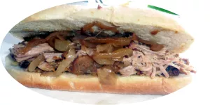 pulled pork mit Bayrisch Kraut und Zwiebel