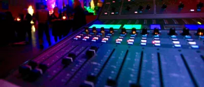 Titelbild SEL- Discjockey
