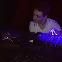 Avatar AdamTheMo Party Show