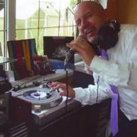 Avatar Mobiler Discjockey mit Ton/Licht