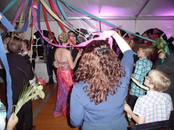Hochzeit im Zelt mit Dj Andy und Djane Dana