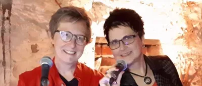 Titelbild Frauen Duo INROSES