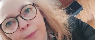 Titelbild Rednerin
