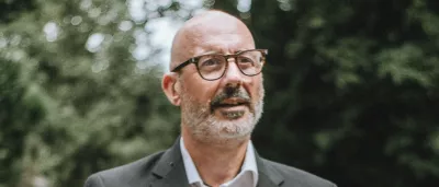 Titelbild freier Redner für Hochzeiten, Beisetzungen, Taufen