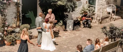 Titelbild Freie Rednerin Conny Ewen