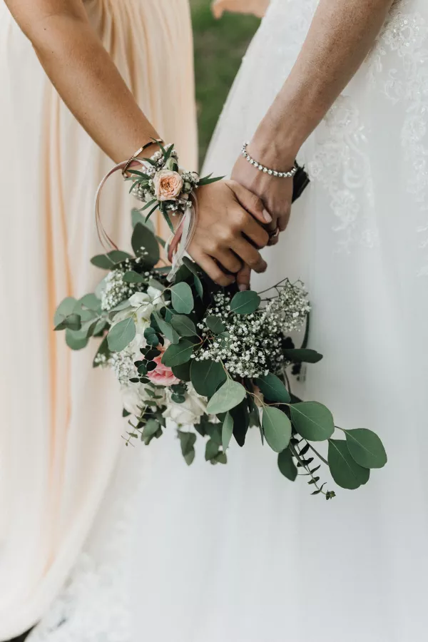 Bride and Bridemaid deep connection