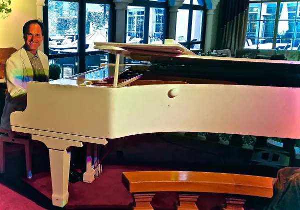 Piano Abend im Hotel ...liebes Rot-Flüh 5*