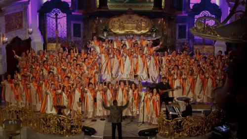 Volker Dymel & Big Joyful Gospel Choir im Hamburger Michel