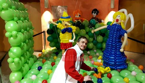 Ballonwelt für eine Kinderoper zum Thema "Pinoccio"