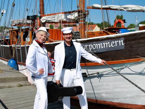 Maritime Schlager mit Jo & Josephine