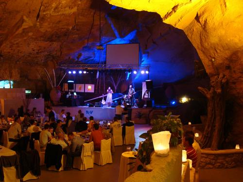 Firmenevent in den Höhlen von Galdent bei Llucmajor - Mallorca