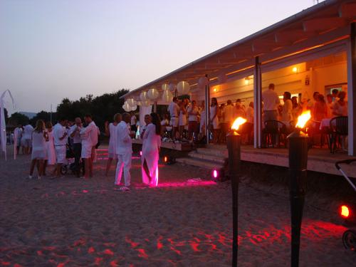 Strandparty für private Feier - Hochzeit am Strand von Mallorca