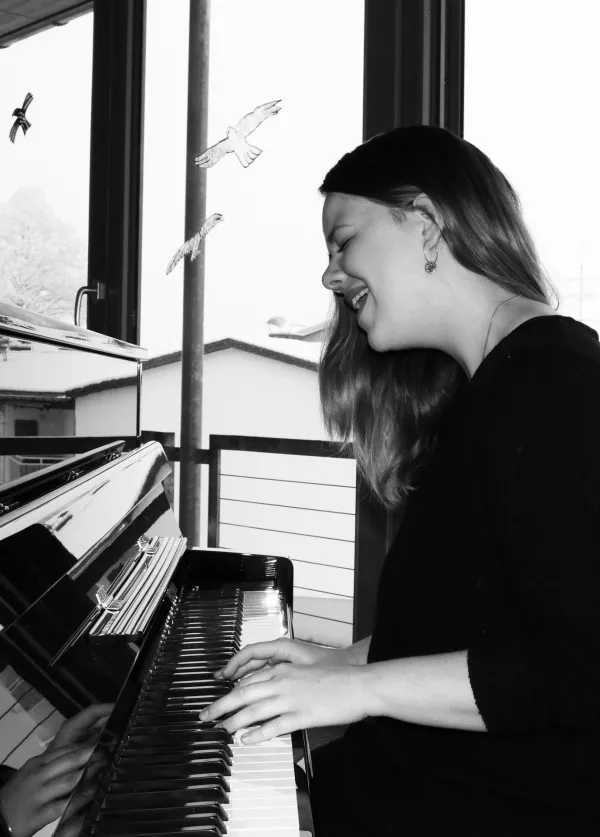 Ein Bild von mir beim schreiben eines neuen Songs! :)