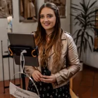 Avatar Julia Oster - Stimme mit Herz