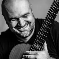 Avatar Tenor & Gitarre