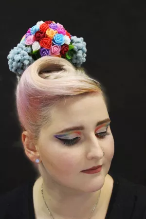 Make-Up &amp; Haare meiner Abschlussprüfung zum Thema &quot;Rainbow Glam&quot;