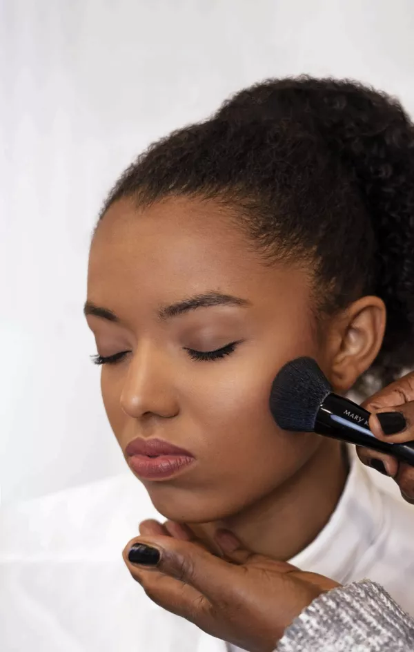Tages Make Up for BIPoC